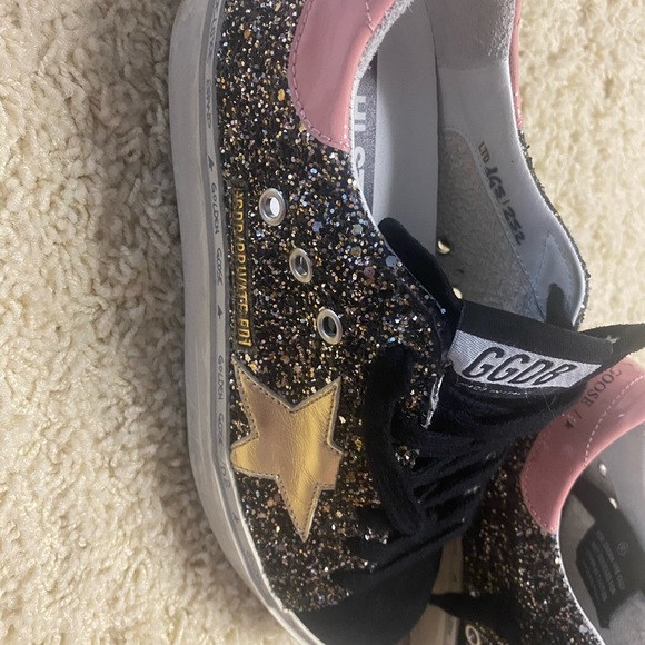 PERFECT condition authentic Golden Goose shoes - Picture 5 of 5